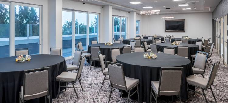 希尔顿在佛罗里达州卡纳维拉尔角Cruise Port的Home2套房(Home2 Suites by Hilton Cape Canaveral Cruise Port)图片