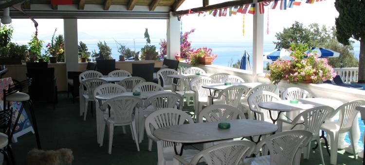 安德罗马切斯假日公寓酒店(Corfu Andromaches Holiday Apartments)图片