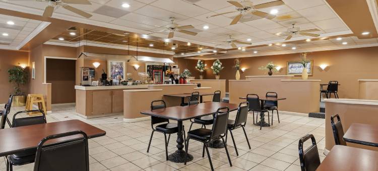 道格拉斯伊克诺旅馆(Econo Lodge)图片