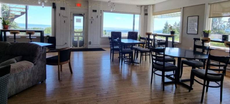 阿尔伯格诺斯艾克斯旅馆(Auberge de Nos Aieux)图片