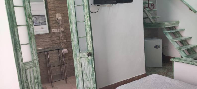 Apartment in Old Havana with free wifi, 2 twins beds and work area图片