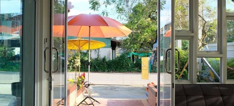 比思微笑酒店(Bees Smile Hotel)图片