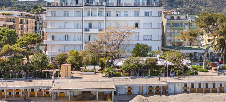 美帝特拉奈大酒店(Grand Hotel Mediterranee)图片