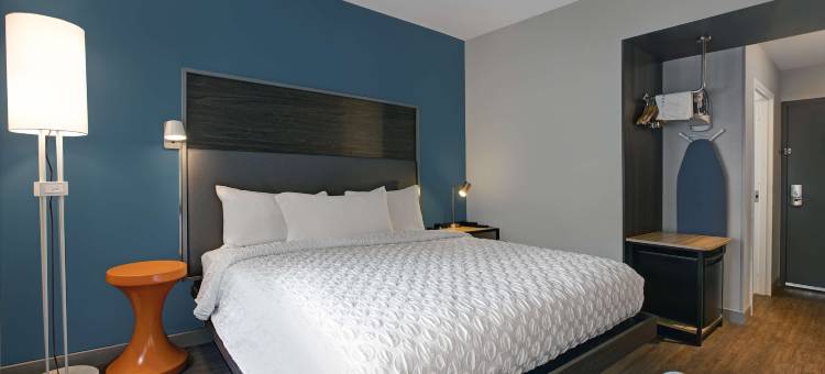 密尔沃基市中心希尔顿特鲁酒店(Tru by Hilton Milwaukee Downtown)图片