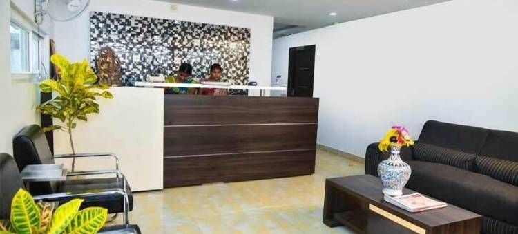 PPH生活比玛斯酒店(Pph Living Bhimas)图片