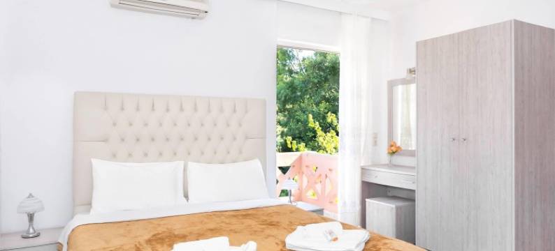 拉比林斯酒店(Labyrinth Hotel)图片