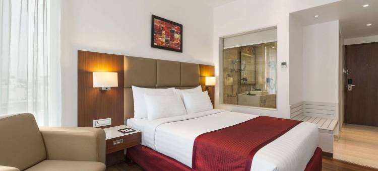 班加罗尔多姆尔温德姆华美达安可酒店(Ramada Encore by Wyndham Bangalore Domlur)图片