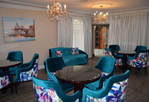 Airport Gardens Boutique Hotel Hotel Overview