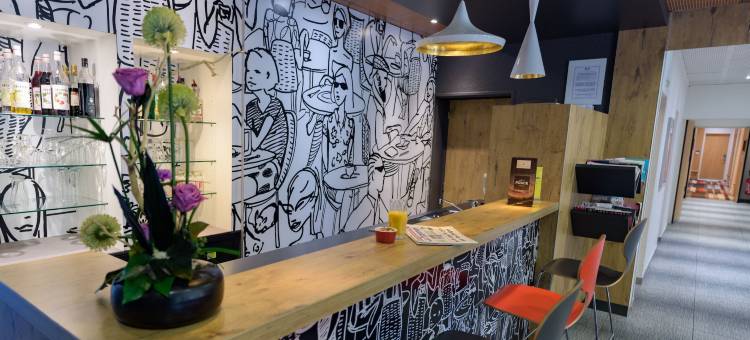 宜必思亚维侬中心欧洲大桥酒店(Ibis Avignon Centre Pont de l'Europe)图片