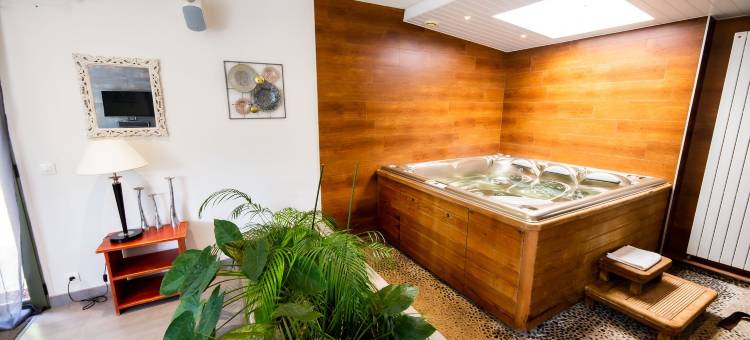 卢东农场 Spa 民宿(Chambres d'Hôtes et Suites à la Ferme de l'Oudon & Spa)图片