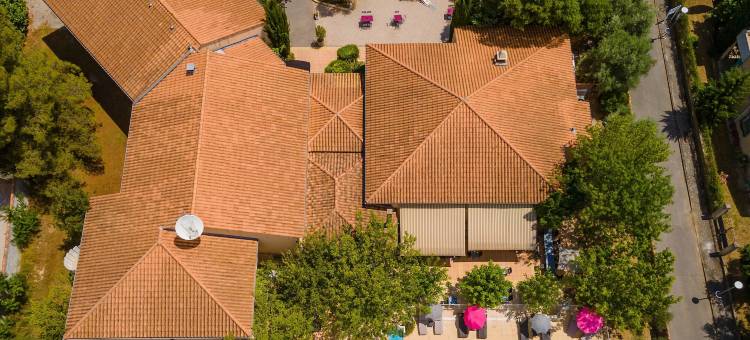 勒马斯德艾托勒舒适酒店(Logis Hotel Noemys Pont de l'Etoile)图片