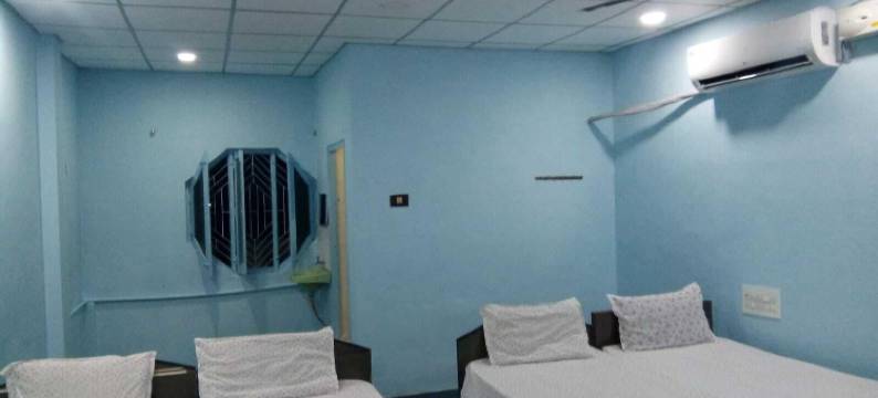 拉吉卡马尔旅馆(Raj Kamal Lodge)图片