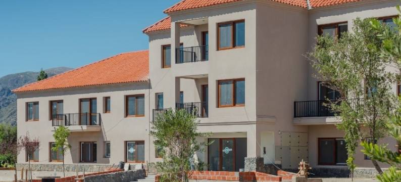 Buena Vid由Chadel管理(Buena Vid by Chadel Management)图片