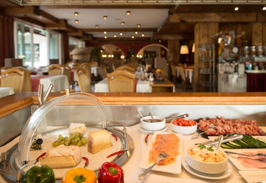 Hotel Rheinischer HofHotel Overview