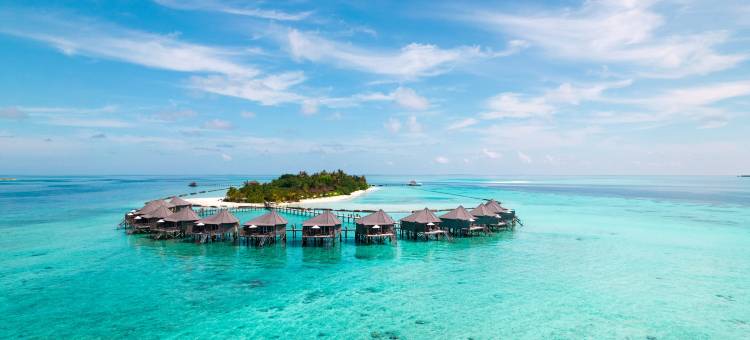 卡曼都岛水疗度假村(Komandoo Island Resort & Spa)图片