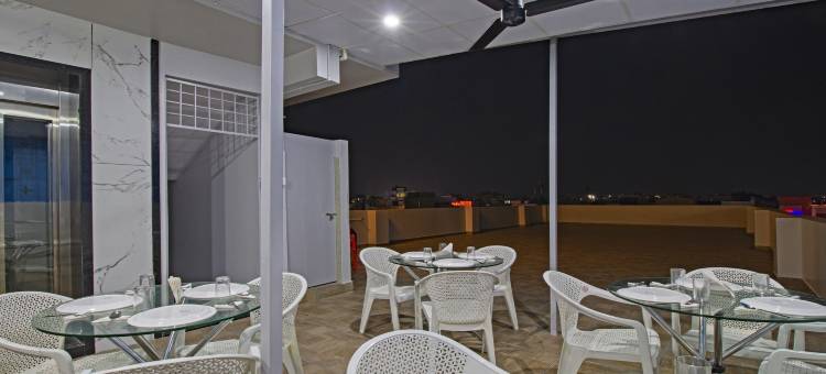 Treebo Abhi 套房，距古图尔交汇处 400 米(Treebo Abhi Suites, 400 M from Guntur Junction)图片