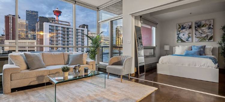 Chic Luxe 2BD + Free Parking-Central Downtown Gem图片