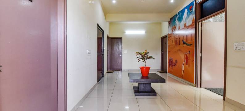 Fabhotel 月光宫殿(FabHotel Moon Light Palace)图片