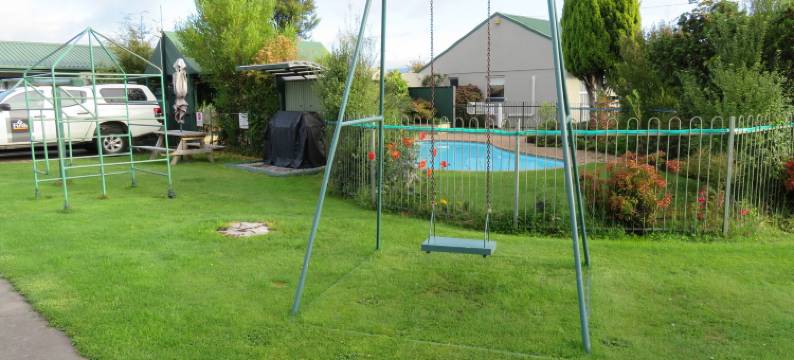 科莫多尔庭院汽车旅馆(Commodore Court Motel)图片