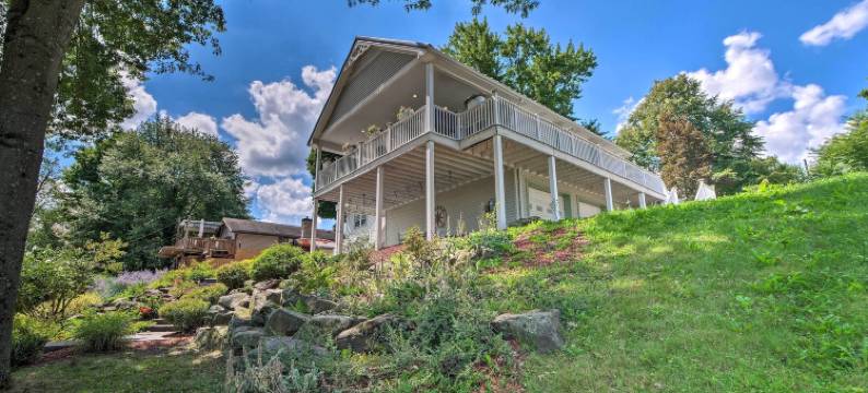 美丽的Hanoverton小屋在Guilford湖上！(Charming Hanoverton Cottage on Guilford Lake!)图片