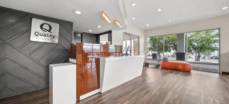 奥本校园区I-85凯艺酒店(Quality Inn Auburn Campus Area I-85)图片