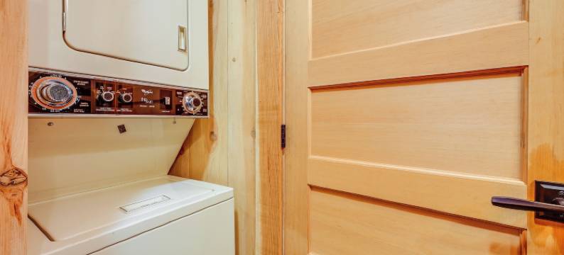 溪边小屋 ~ 20 英里到国王峡谷公园!(Creekside Cabin about 20 Mi to Kings Canyon Park!)图片