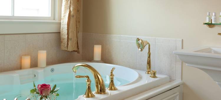 高塔小屋(The Tower Cottage Bed and Breakfast)图片