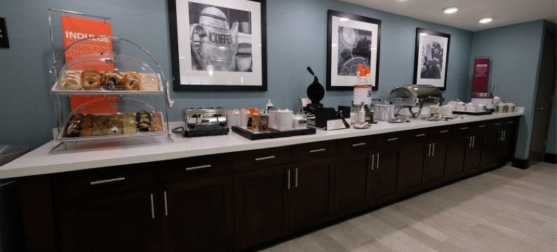 瑟西欢朋酒店(Hampton Inn Searcy)图片