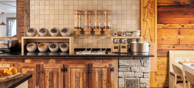 SCHLOSS Zermatt - CBD及适应原水疗和运动酒店(Schloss Zermatt - CBD & Adaptogenic Spa and Sport Hotel)图片