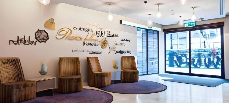 伊科尼克兰布拉大道(Ikonik Ramblas)图片