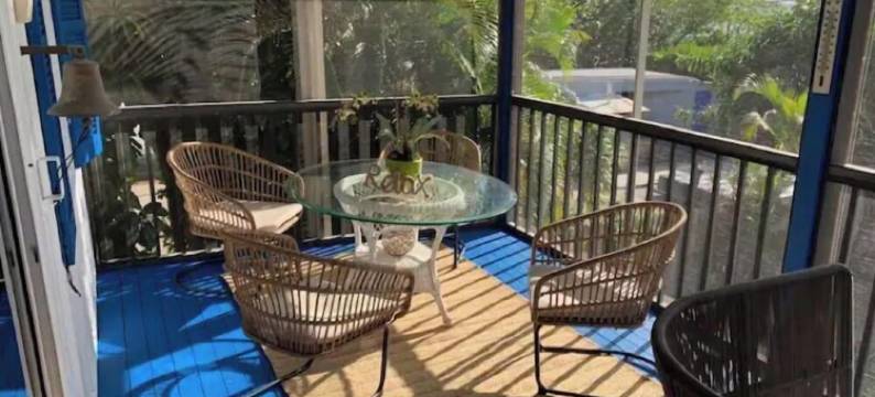 Manatee Pocket! 3 Bedrooms 1 Bathroom. Right on the water!图片