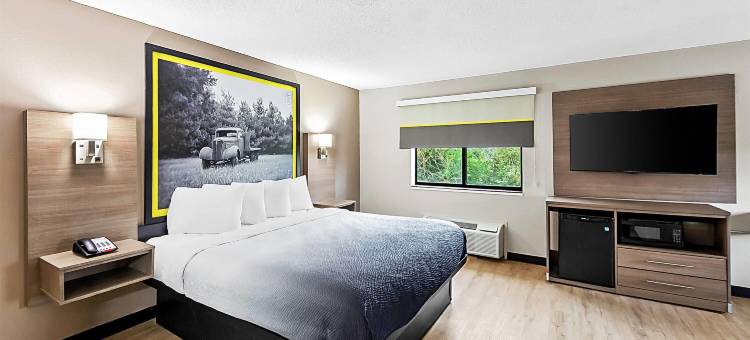 Super 8 by Wyndham Marston图片