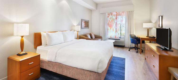 海恩斯维尔斯图尔特堡万枫酒店(Fairfield Inn & Suites Hinesville Fort Stewart)图片