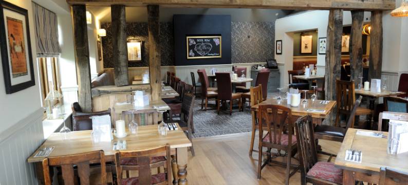 白鹿 - 格林国王旅馆(White Hart by Chef & Brewer Collection)图片