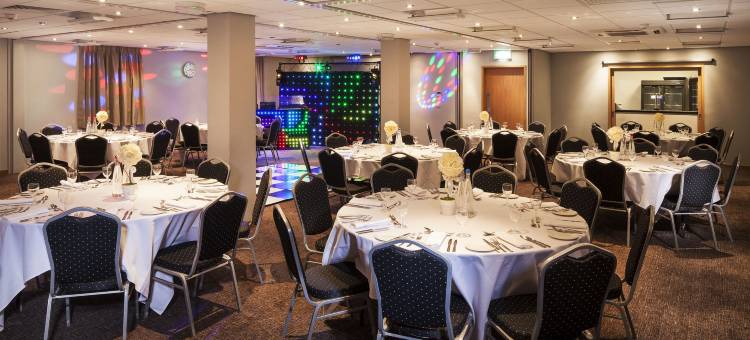 丽柏酒店-彼得伯勒(Park Inn by Radisson Peterborough City Center)图片