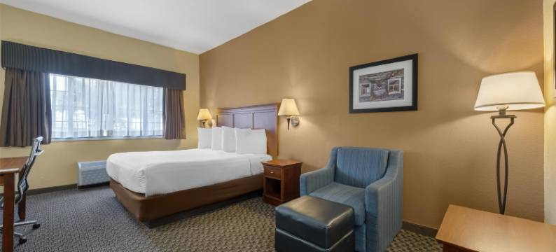 沙姆罗克贝斯特韦斯特优质套房酒店(Best Western Plus Shamrock Inn  Suites)图片