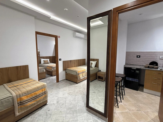 达尔法哈特套房酒店