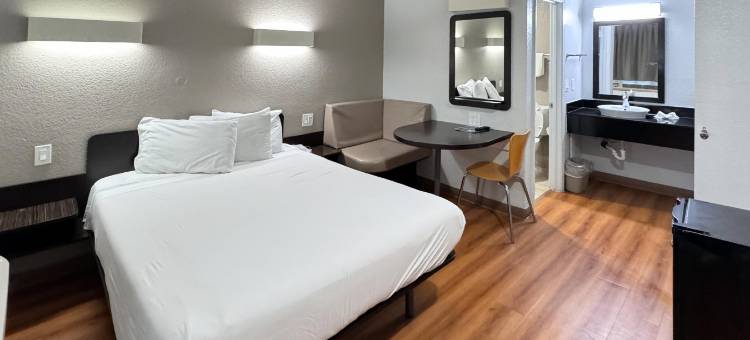 安大略机场6号汽车旅馆(Motel 6 Ontario, CA - Airport)图片