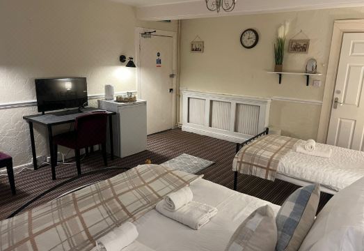 Edinburgh Travel Guest House Hotel Overview