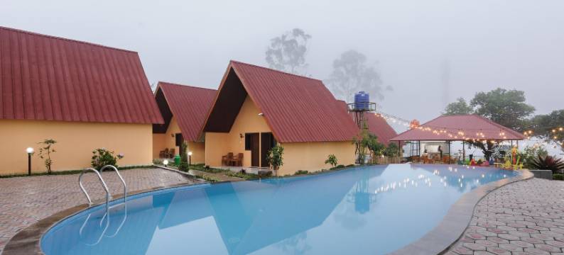 Urbanview Hotel Nerine's Glamping Village Cipanas by RedDoorz图片