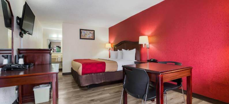 威廉斯堡历史区伊克诺旅馆(Econo Lodge Williamsburg Historic Area)图片