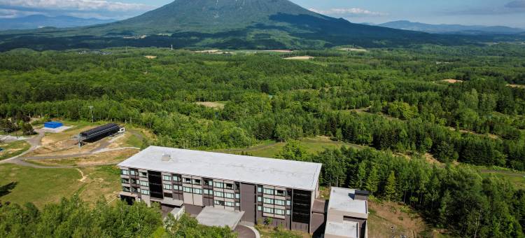 新雪谷丽思卡尔顿隐世酒店(Higashiyama Niseko Village, a Ritz-Carlton Reserve)图片