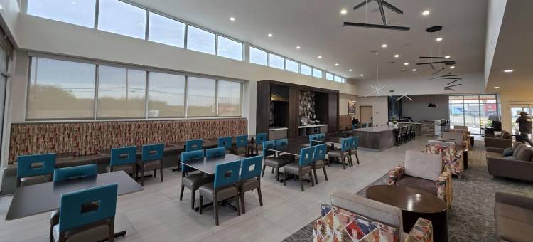 温德姆科珀斯克里斯蒂I-37西北拉昆塔温德姆酒店套房(La Quinta Inn and Suites by Wyndham Corpus Christi I-37 NW)图片