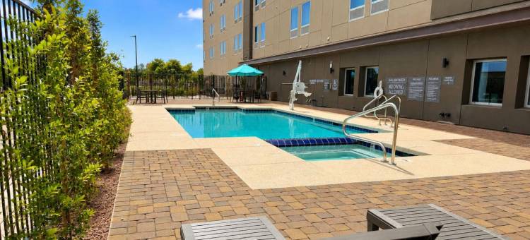 拉昆塔温德姆酒店及套房凤凰城西/格兰岱尔(La Quinta Inn & Suites by Wyndham Phoenix West / Glendale)图片