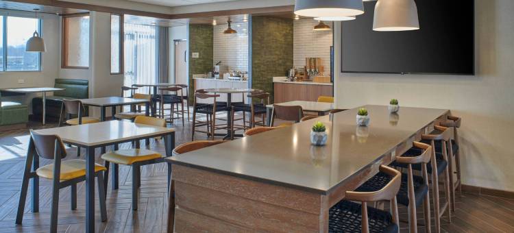 路易斯维尔杰弗逊维尔万枫酒店及套房(Fairfield Inn & Suites Louisville Jeffersonville)图片