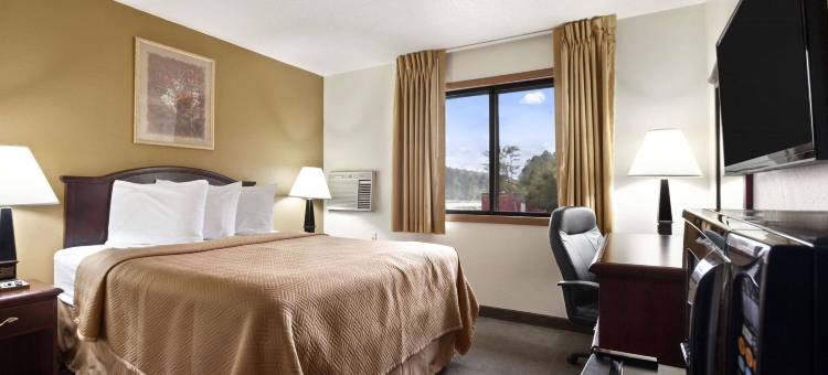 Travelodge by Wyndham la Porte/Michigan City Area图片