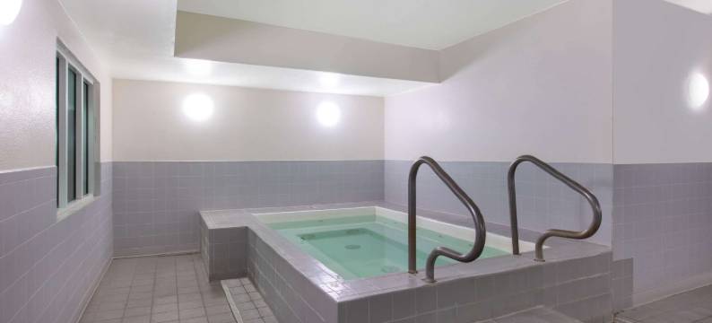 林肯拉昆塔温德姆酒店(La Quinta Inn by Wyndham Lincoln)图片