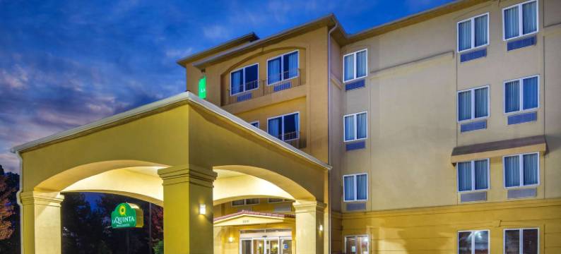 尤宁城拉昆塔温德姆套房酒店(La Quinta Inn & Suites by Wyndham Atlanta-Union City)图片