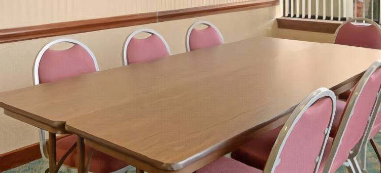 莱克诺曼穆尔斯维尔凯艺套房酒店(Quality Inn & Suites Mooresville-Lake Norman)图片