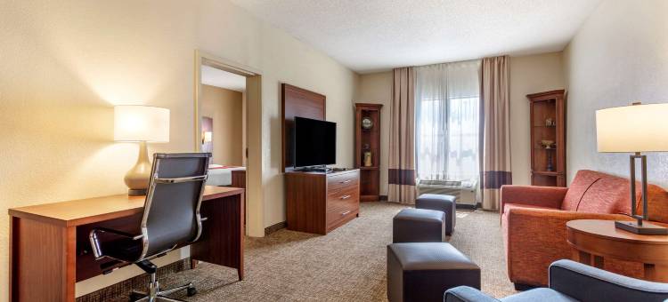 南海文I-55舒适套房酒店(Comfort Suites Southaven I-55)图片